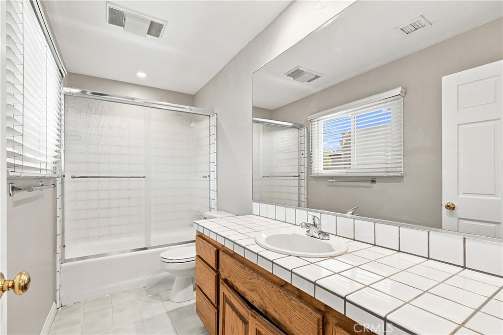 10925 Willowbrae