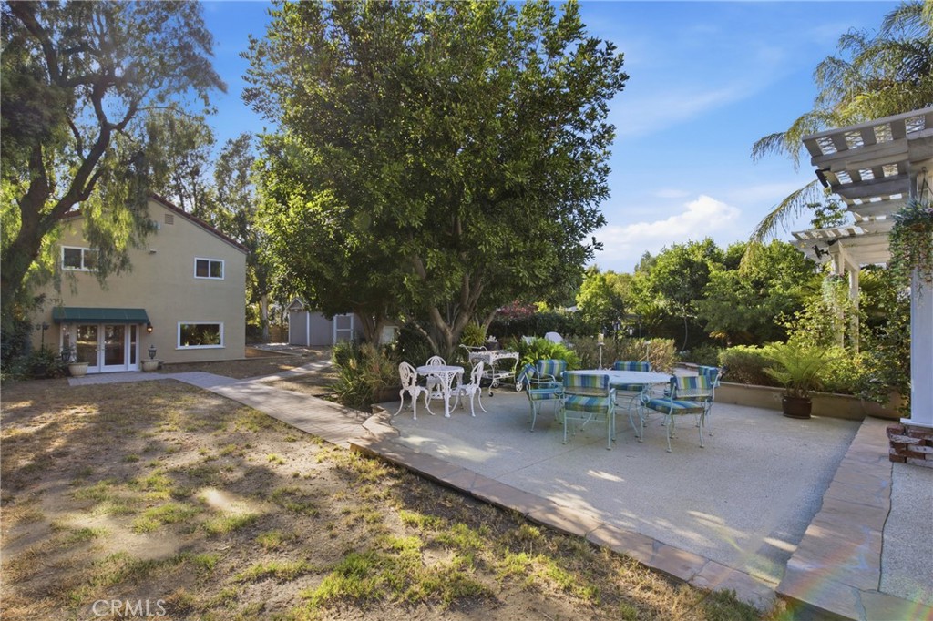 10925 Willowbrae