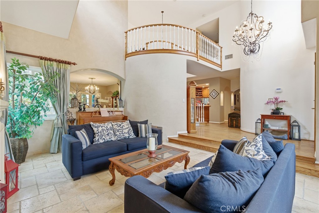 10925 Willowbrae