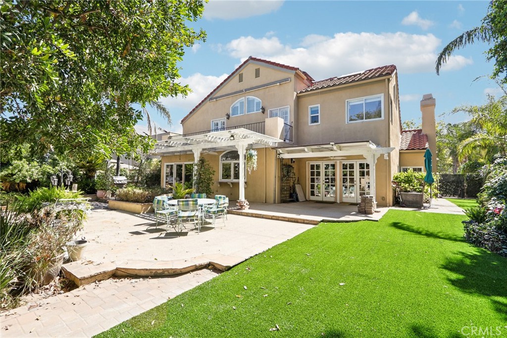 10925 Willowbrae