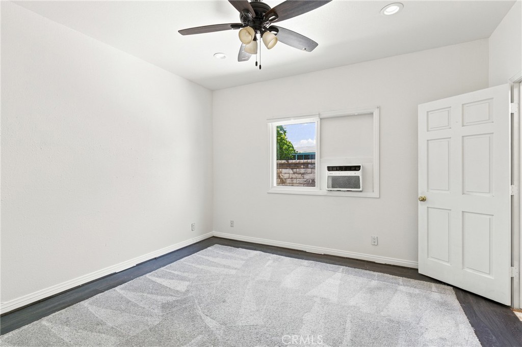 10925 Willowbrae