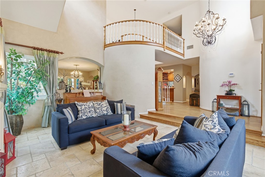 10925 Willowbrae