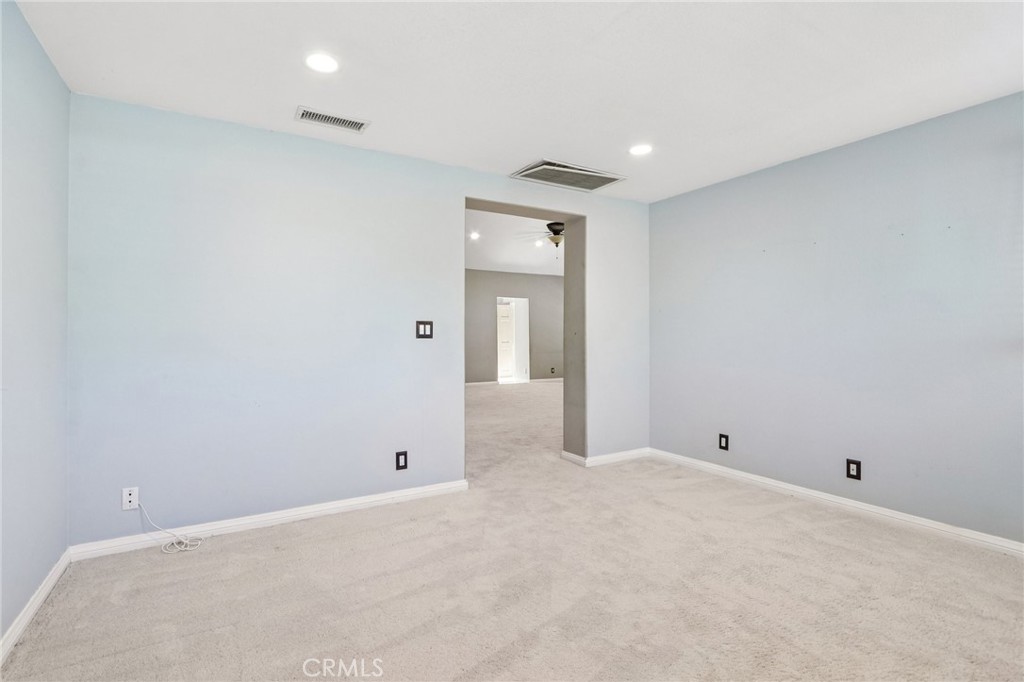10925 Willowbrae