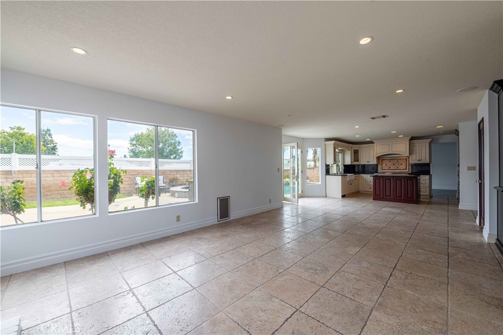 5690 Buffwood Place