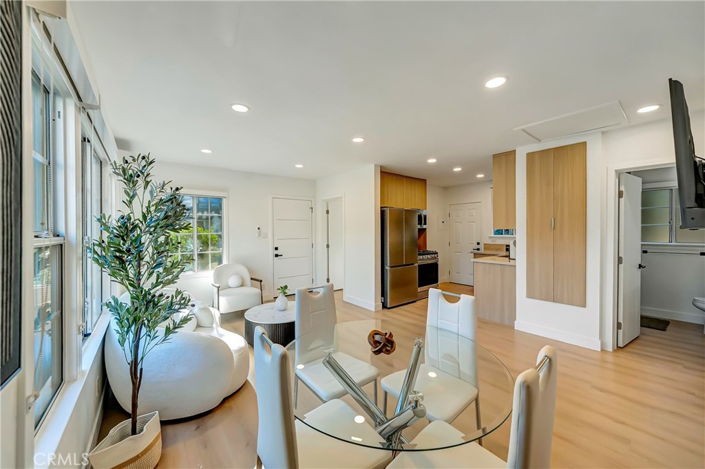 128 Lukens Place