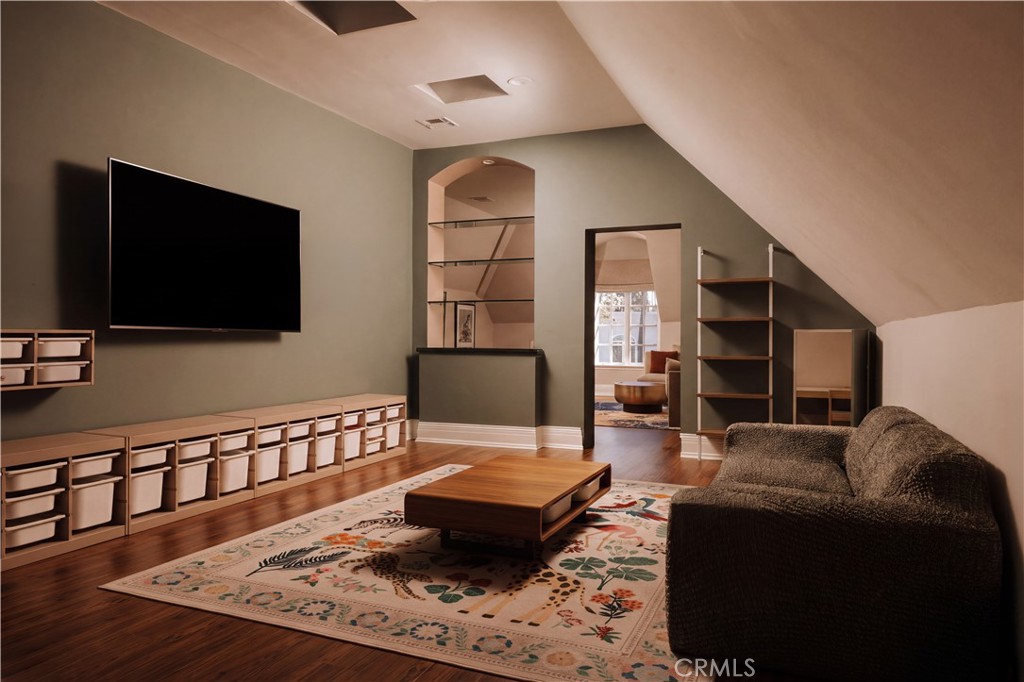 4155 Green Meadow Court