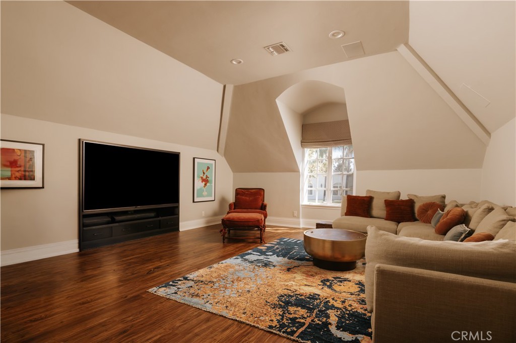4155 Green Meadow Court