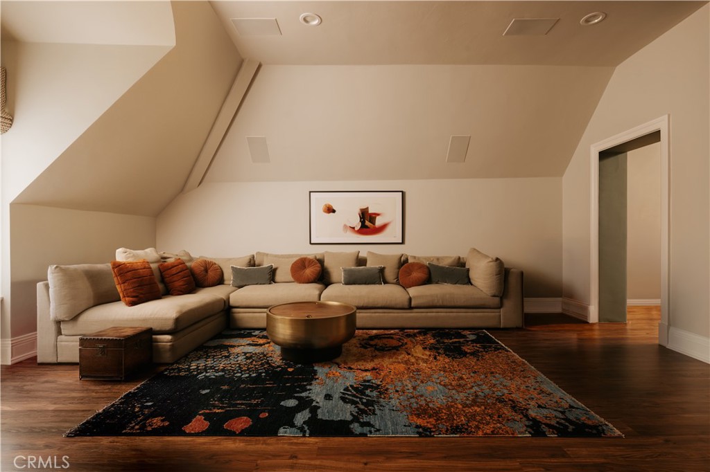 4155 Green Meadow Court