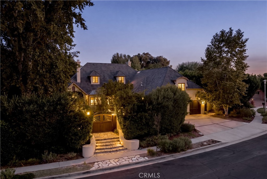 4155 Green Meadow Court
