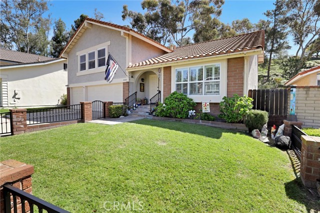 20892 Avenida Amapola