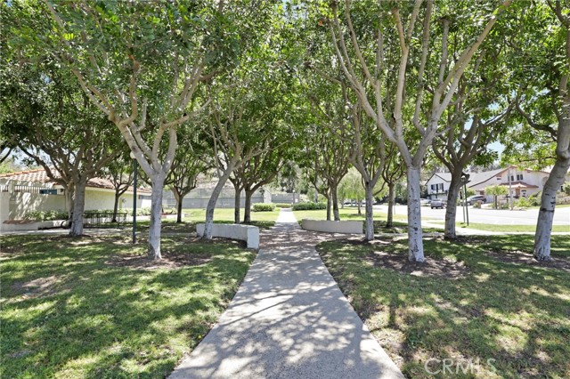 20892 Avenida Amapola