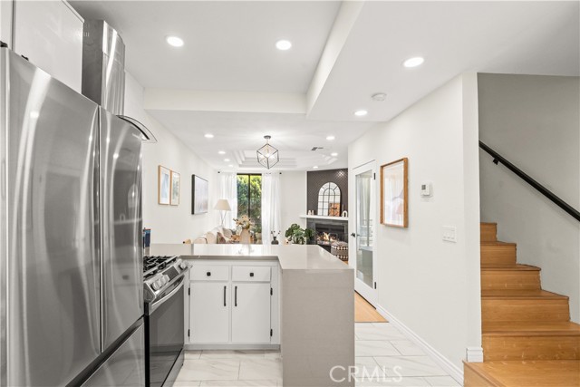2500 Abbot Kinney BLVD Unit: 5