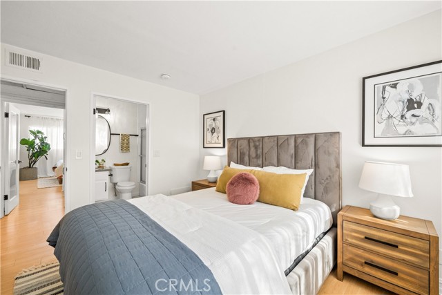 2500 Abbot Kinney BLVD Unit: 5