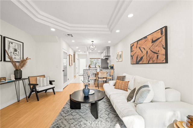 2500 Abbot Kinney BLVD Unit: 5