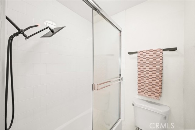 2500 Abbot Kinney BLVD Unit: 5