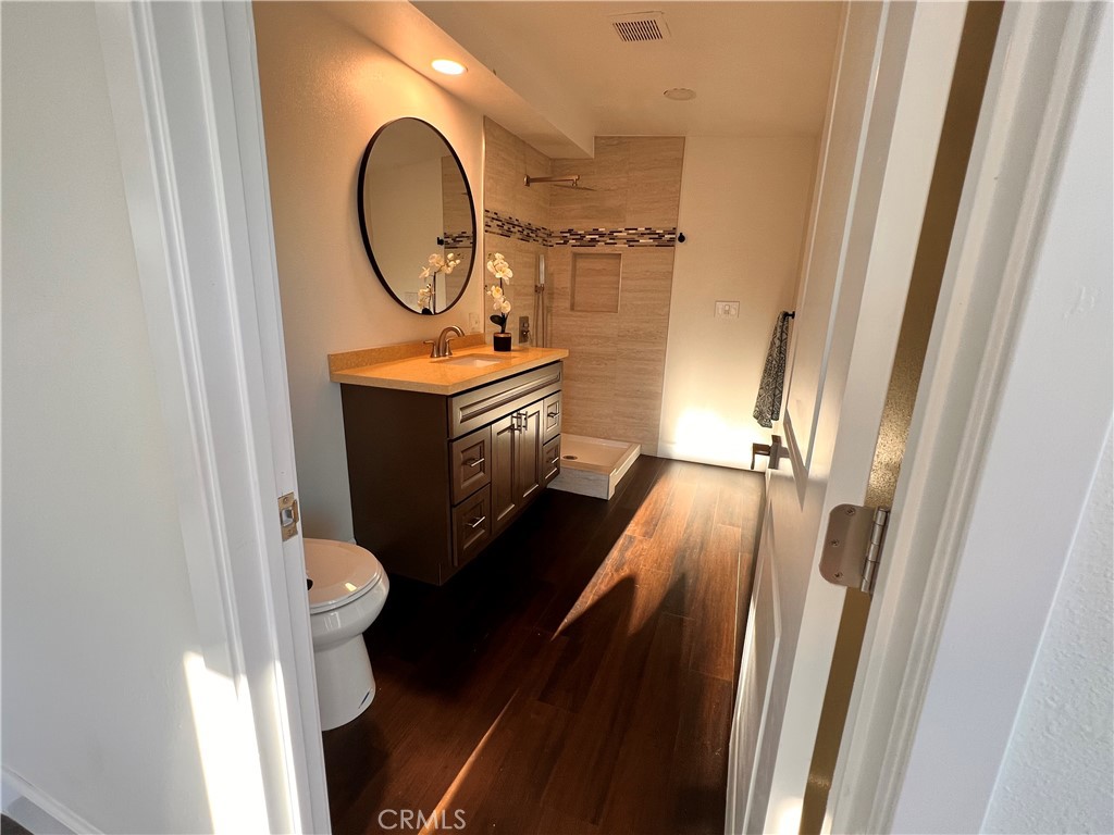 22100 Acorn Street