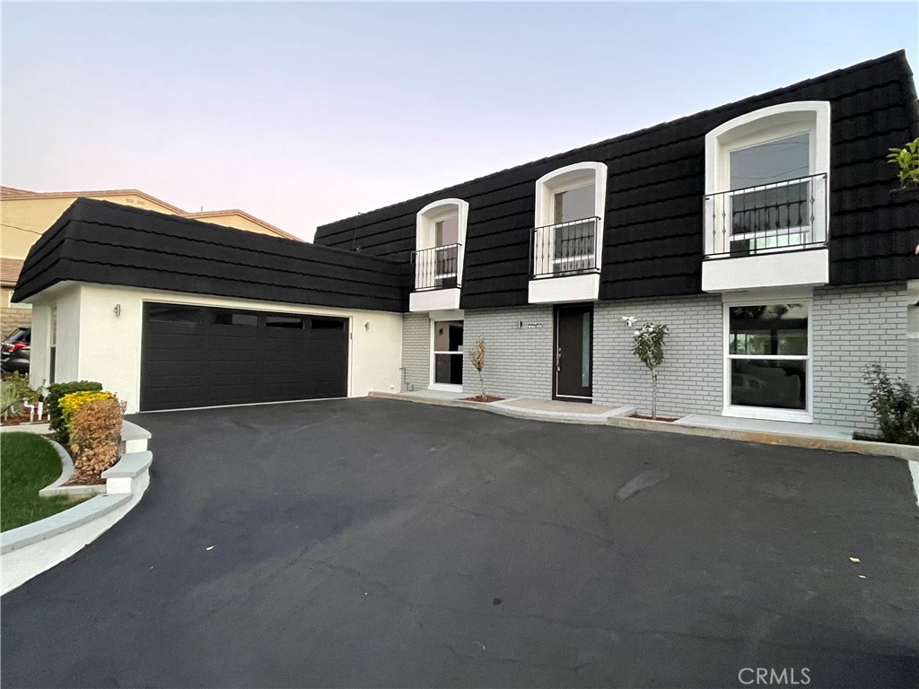 22100 Acorn Street