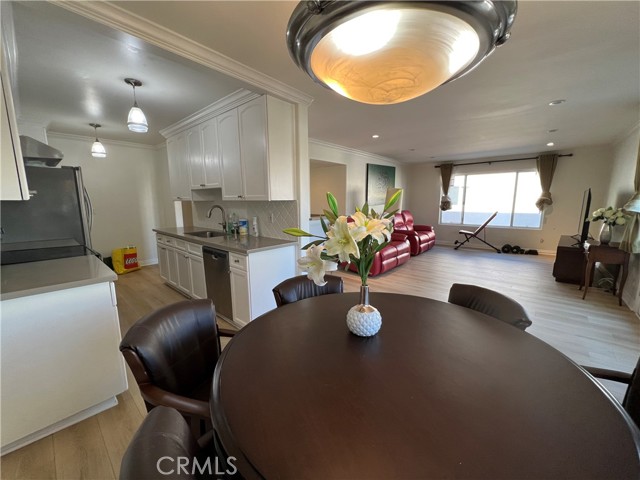 1345 N Fuller AVE Unit: 306