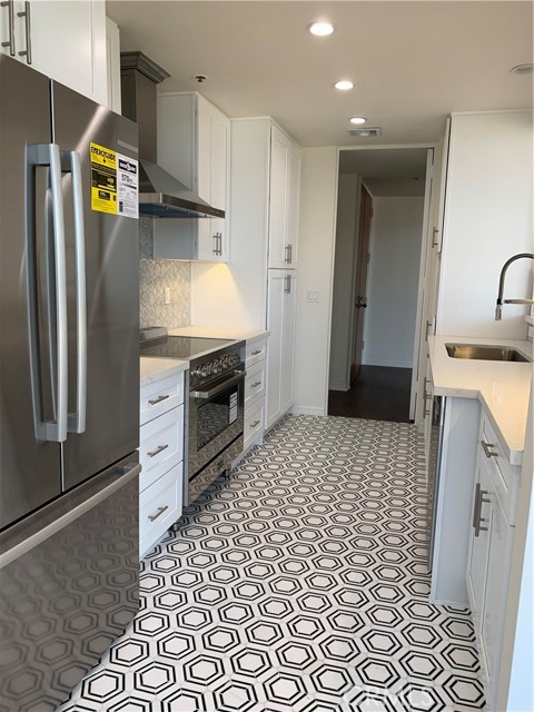 1033 Ocean AVE Unit: 401