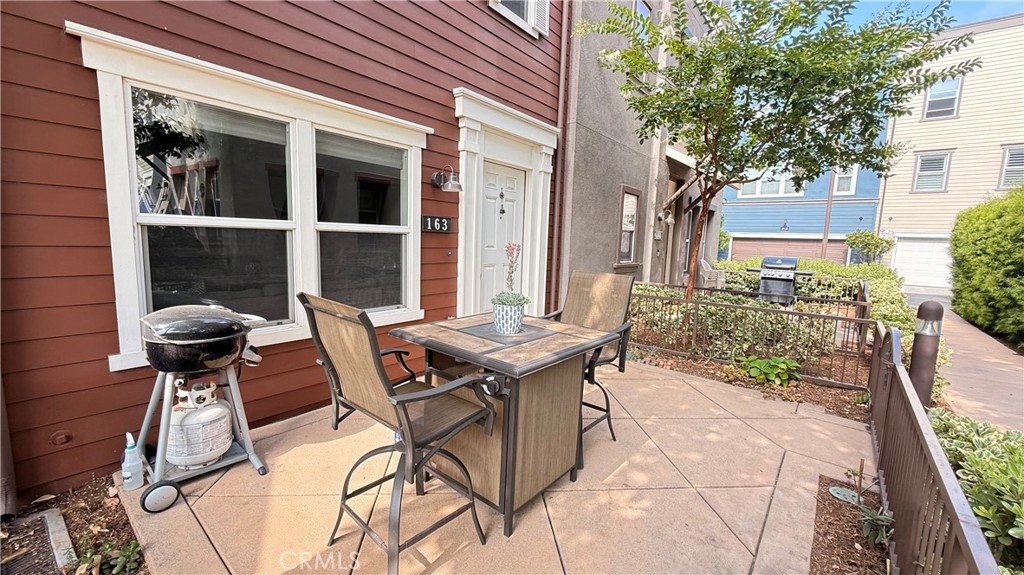 163 Clementine Court