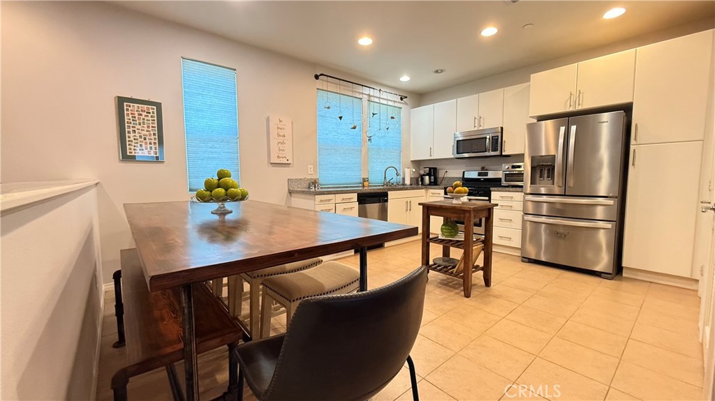 163 Clementine Court