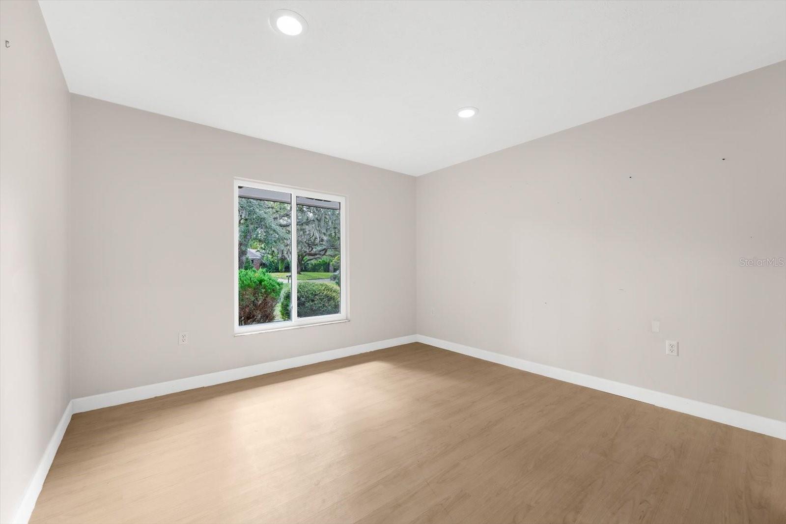 308 CAMBRIDGE PL