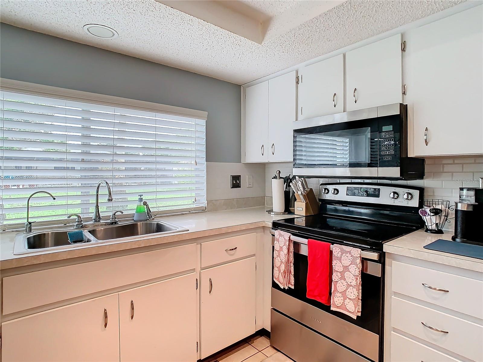 13410 RAYBURN RD