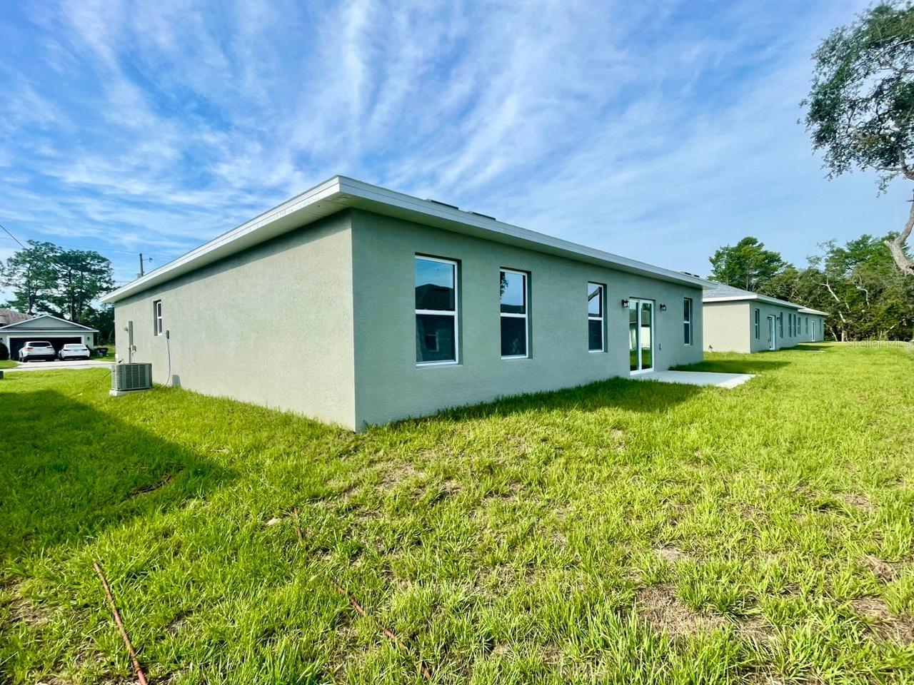 274 ELM CT