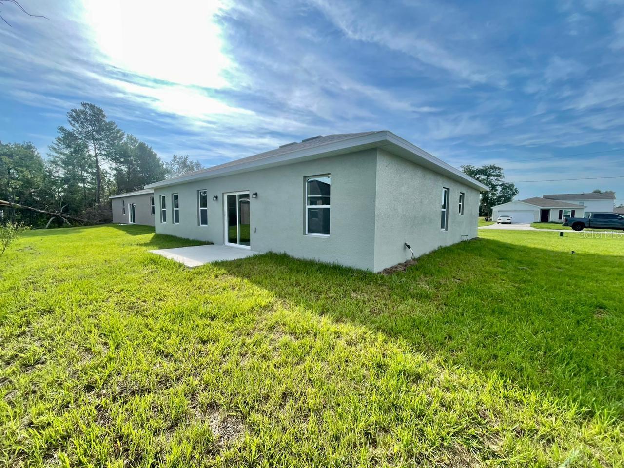 274 ELM CT