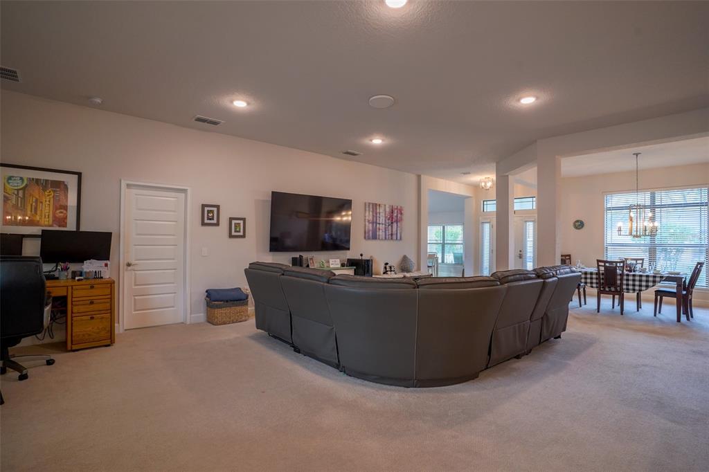140 HERITAGE PARK LN