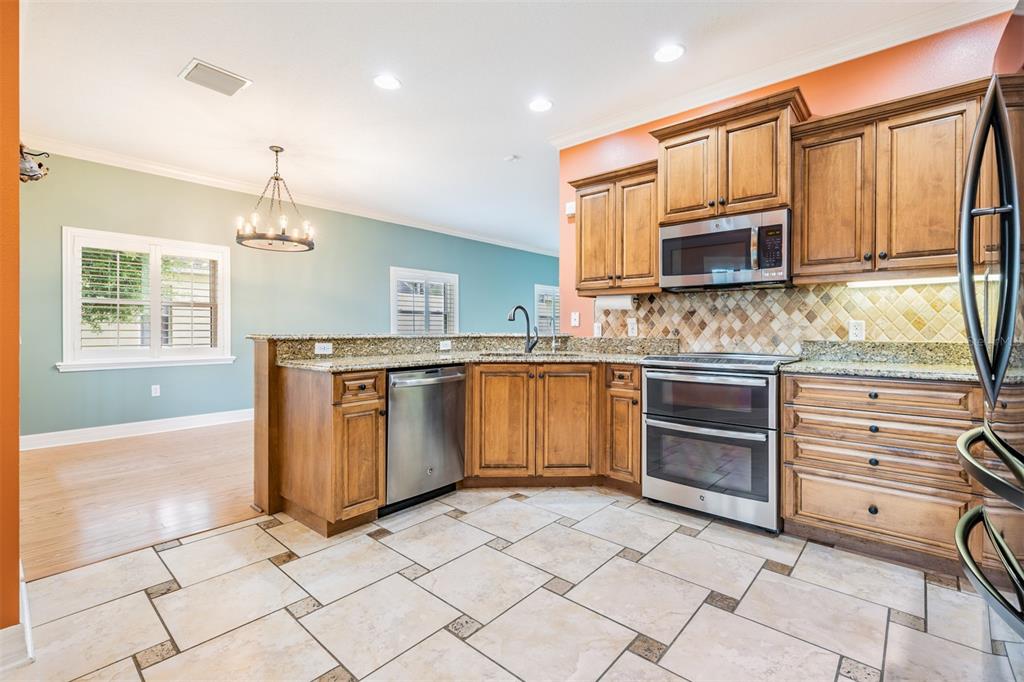 19928 DOLORES ANN CT