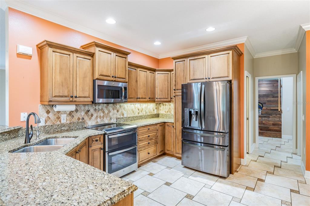 19928 DOLORES ANN CT