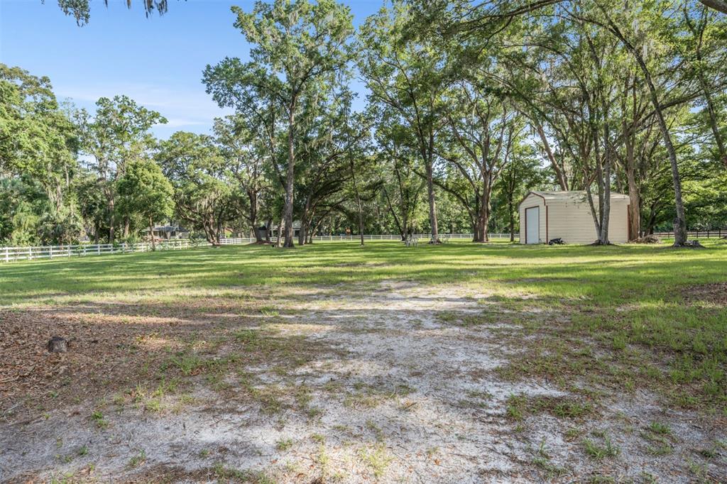 1407 WHITAKER RD