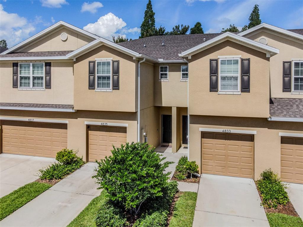 4835 WHITE SANDERLING CT