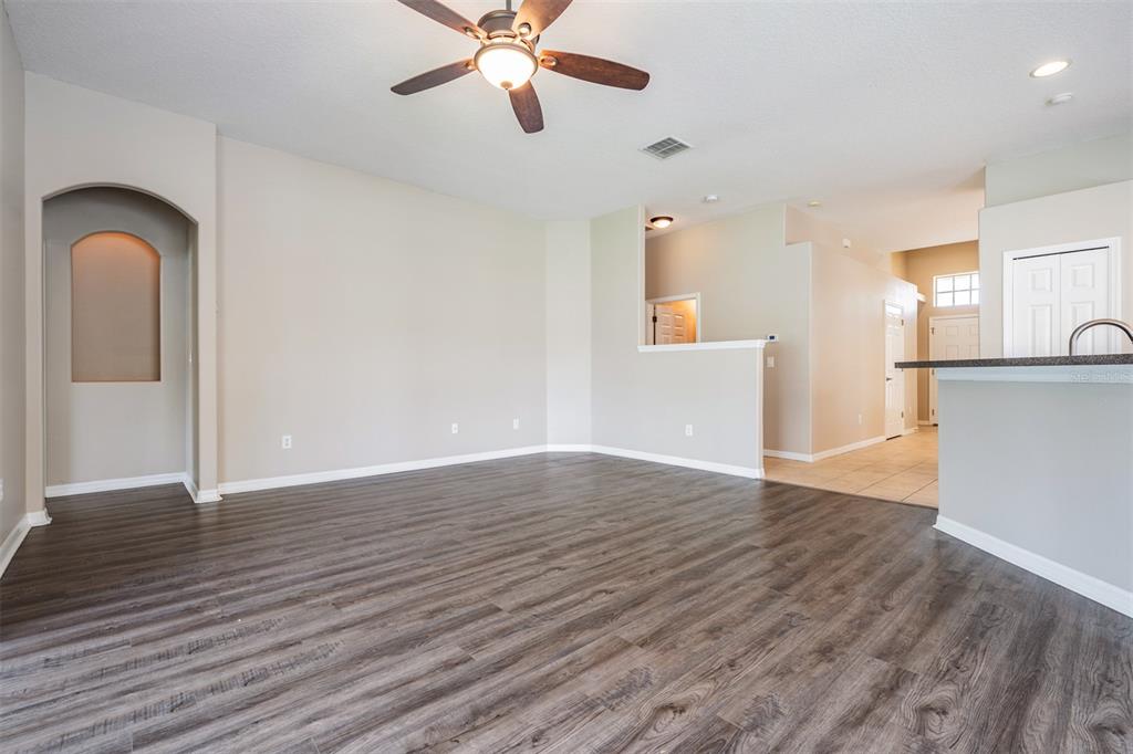 15415 LAKE BELLA VISTA DR