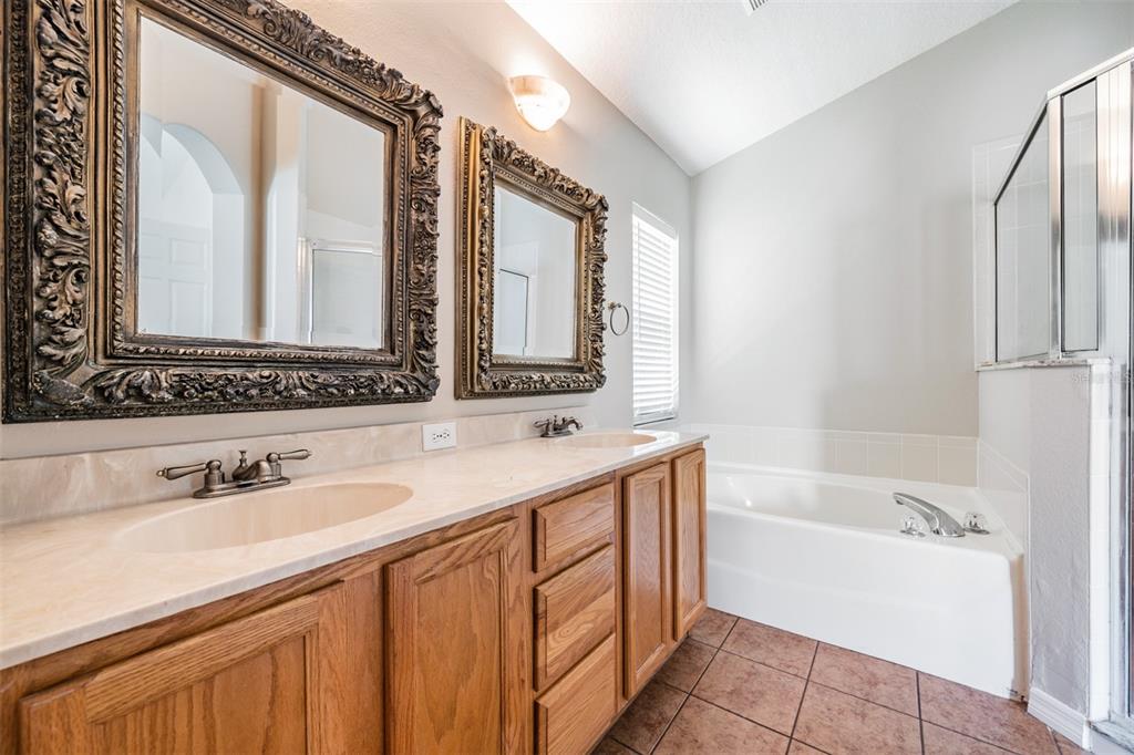 15415 LAKE BELLA VISTA DR