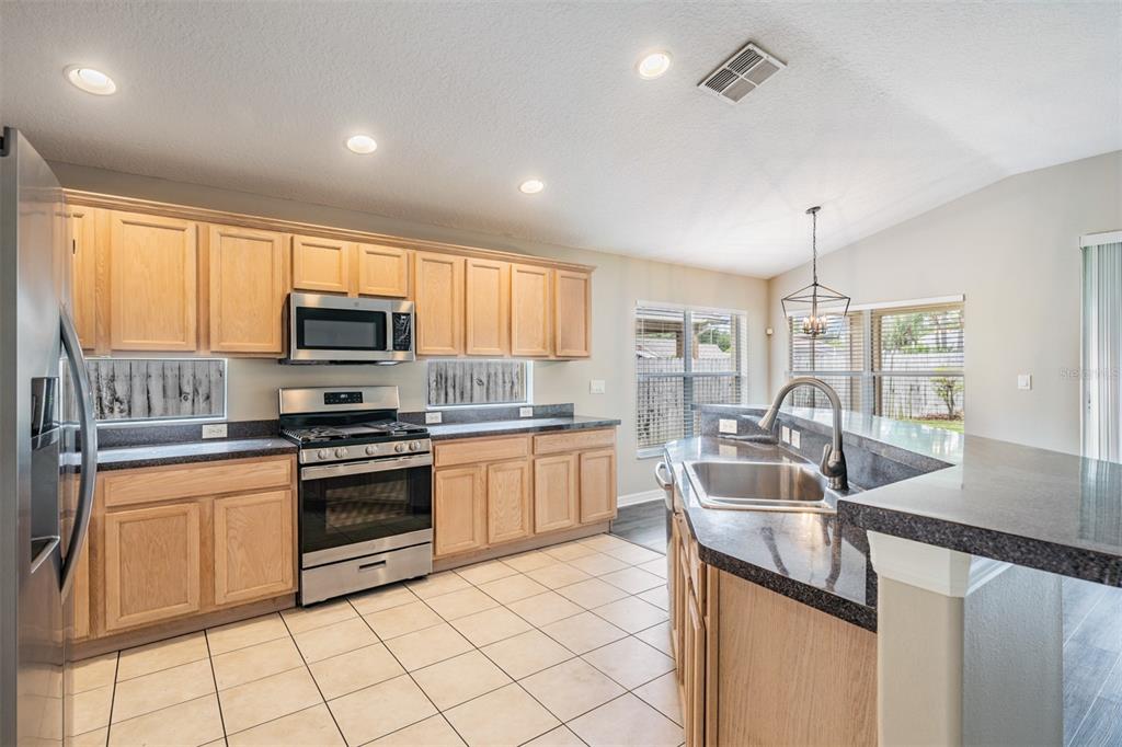 15415 LAKE BELLA VISTA DR