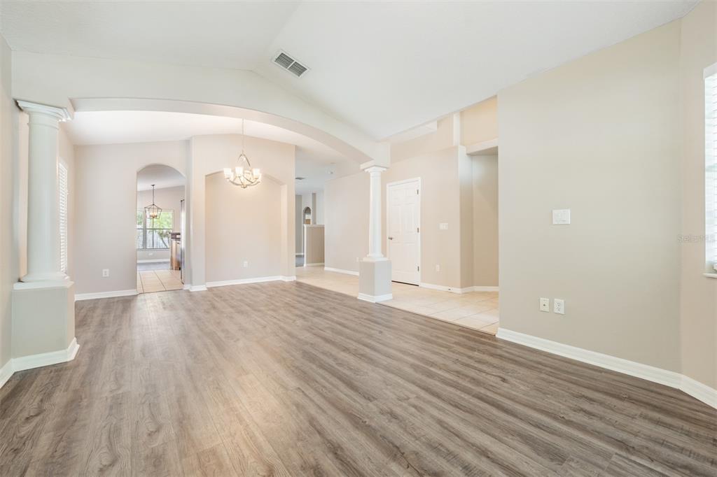 15415 LAKE BELLA VISTA DR