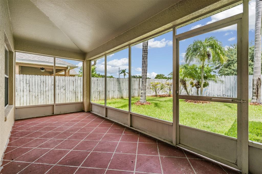 15415 LAKE BELLA VISTA DR