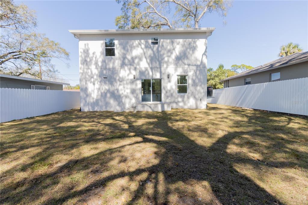 2115 E NEDRO RD