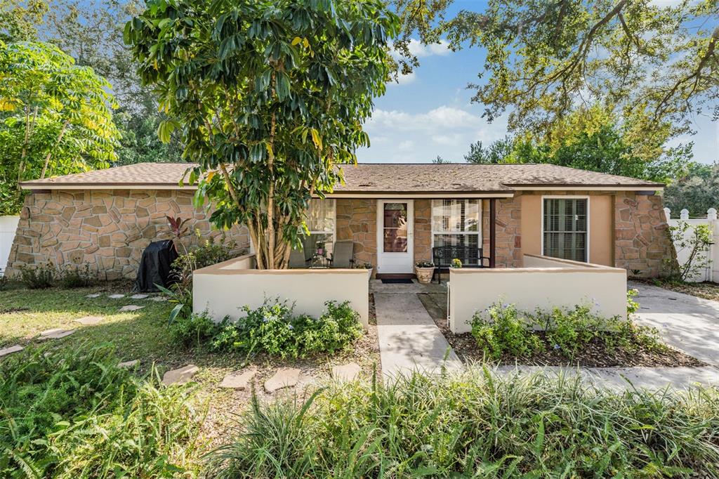 8204 HORNWOOD PL