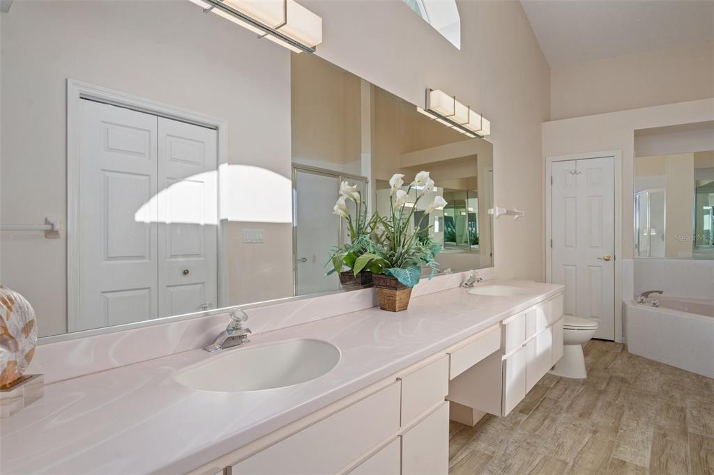 9310 FRENCH QUARTER CIR