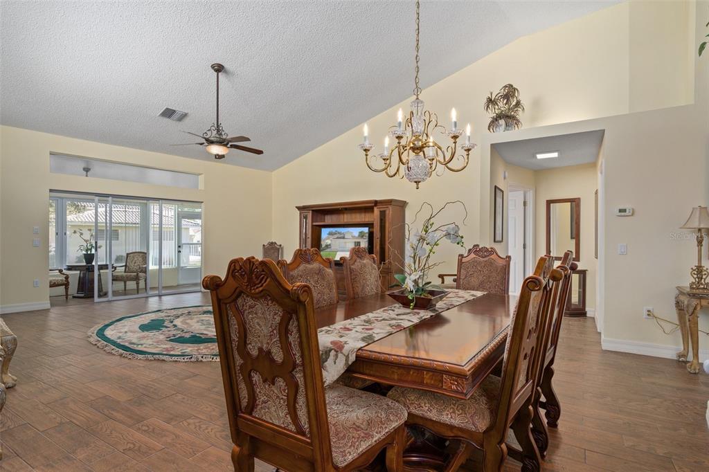 9310 FRENCH QUARTER CIR