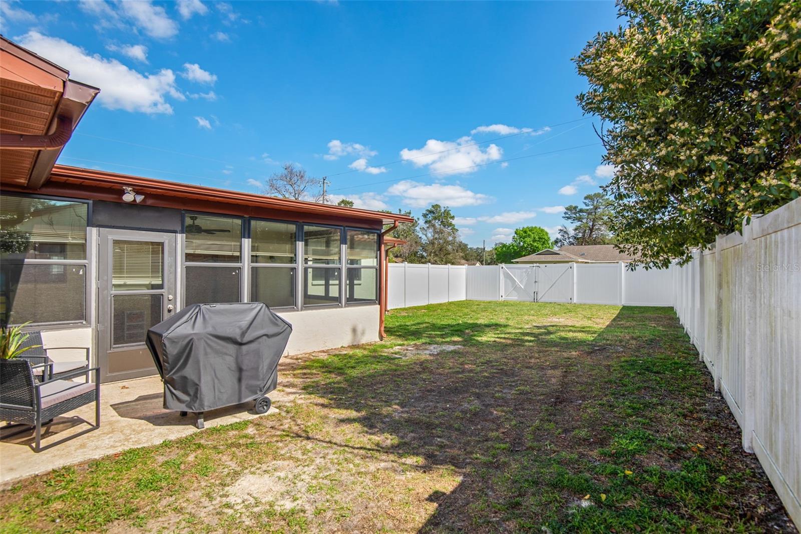 12248 BAXLEY ST