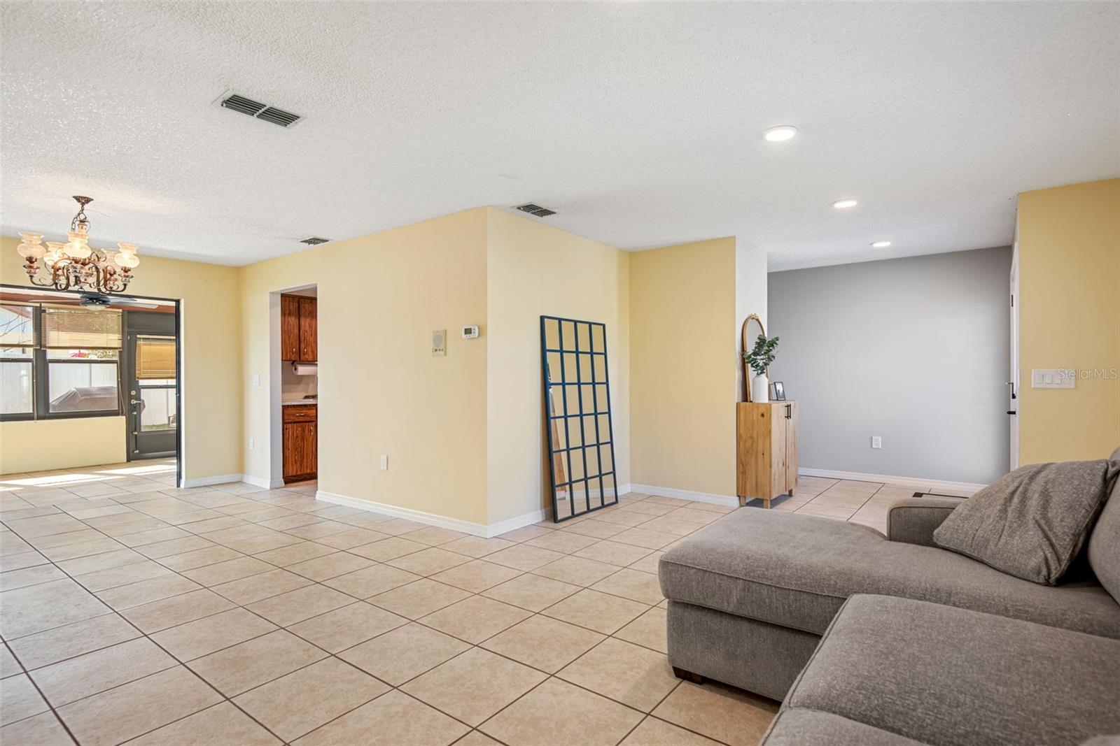 12248 BAXLEY ST