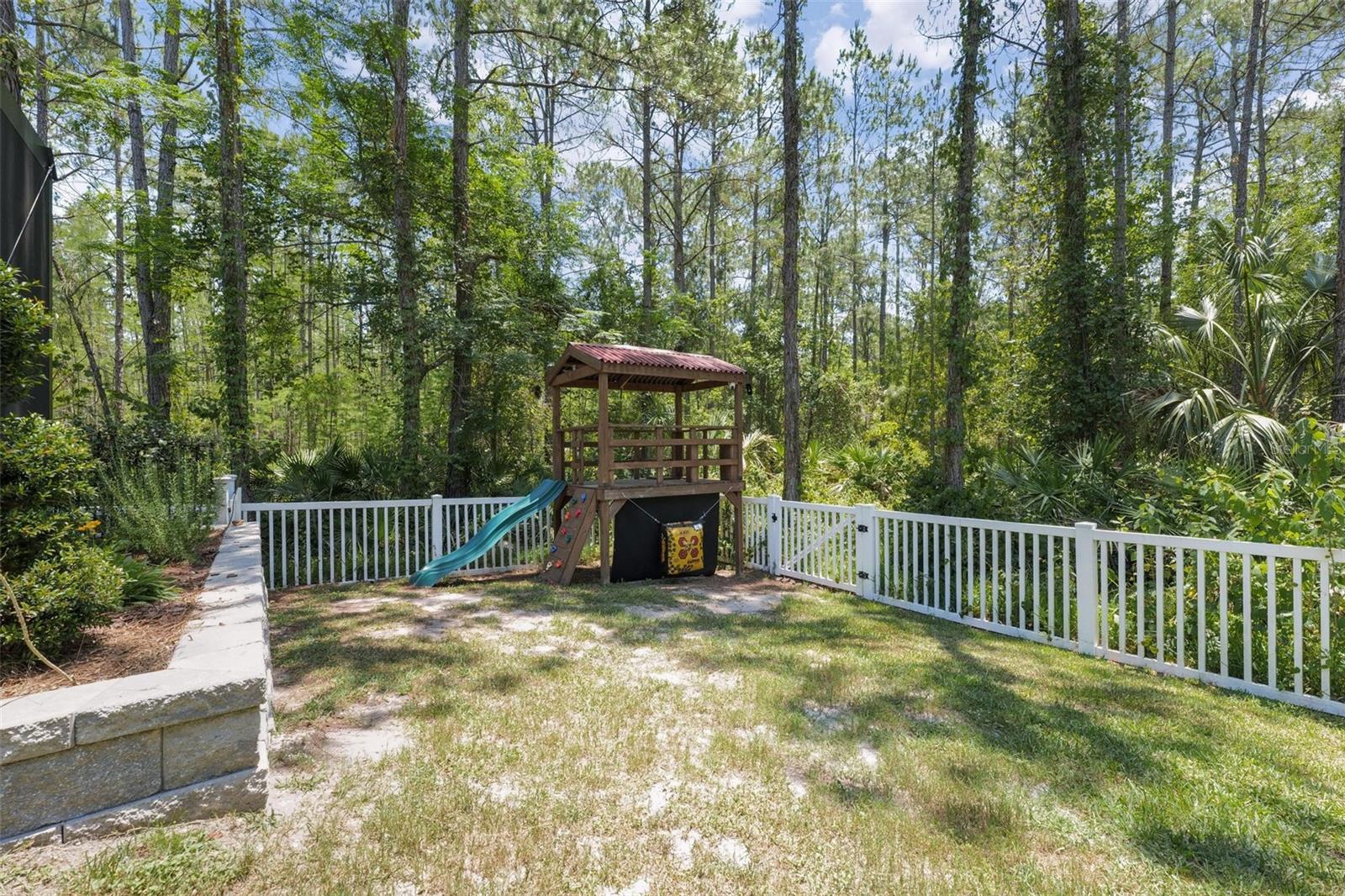 8282 SWANN HOLLOW DR