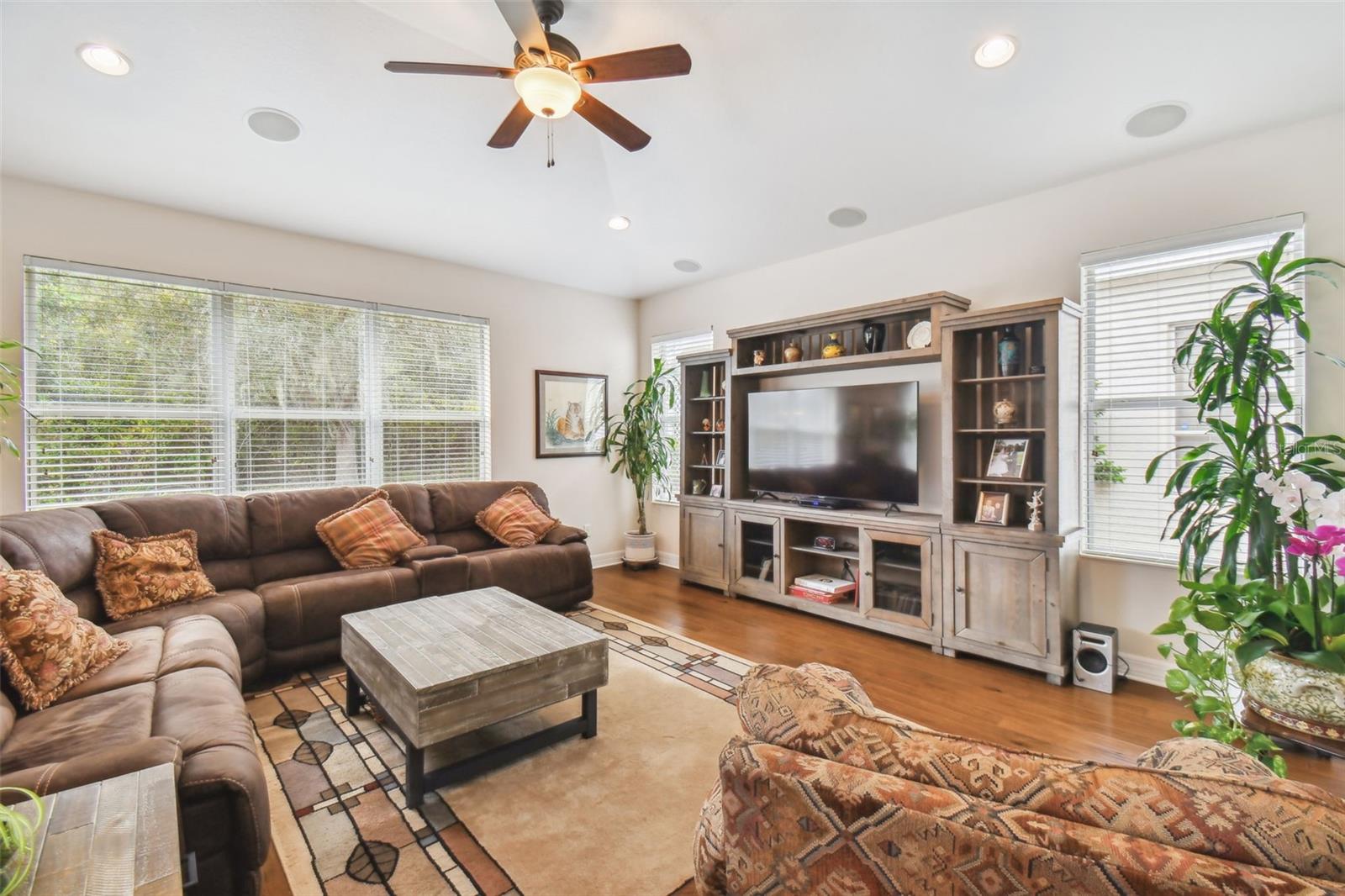 10507 MISTFLOWER LN