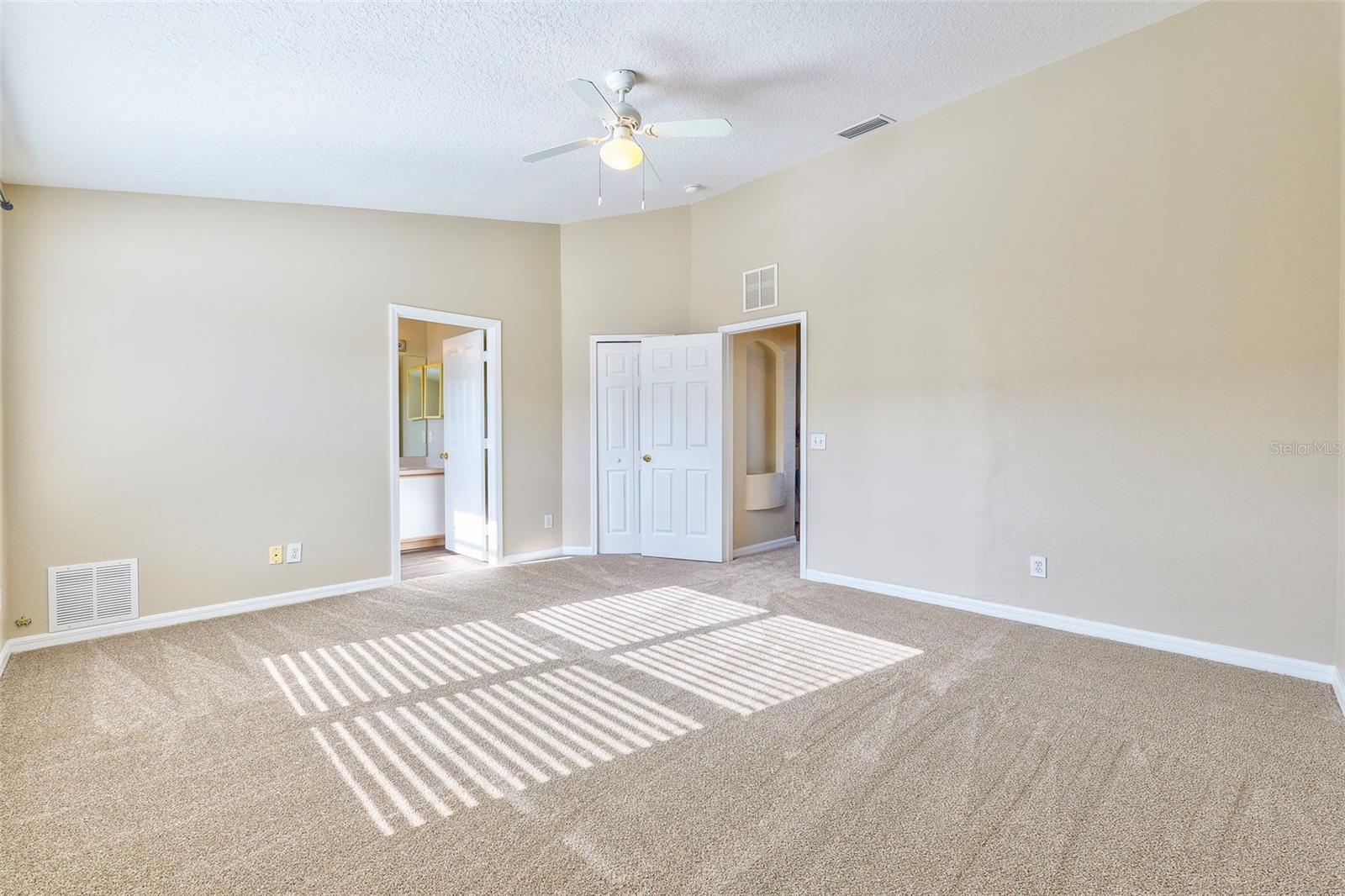 3440 SANTA RITA LN