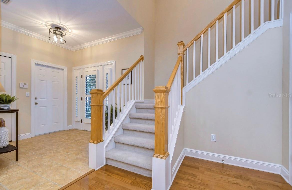 164 VALENCIA CIR