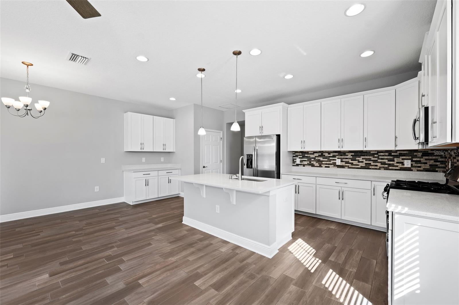 12604 RANGELAND BLVD